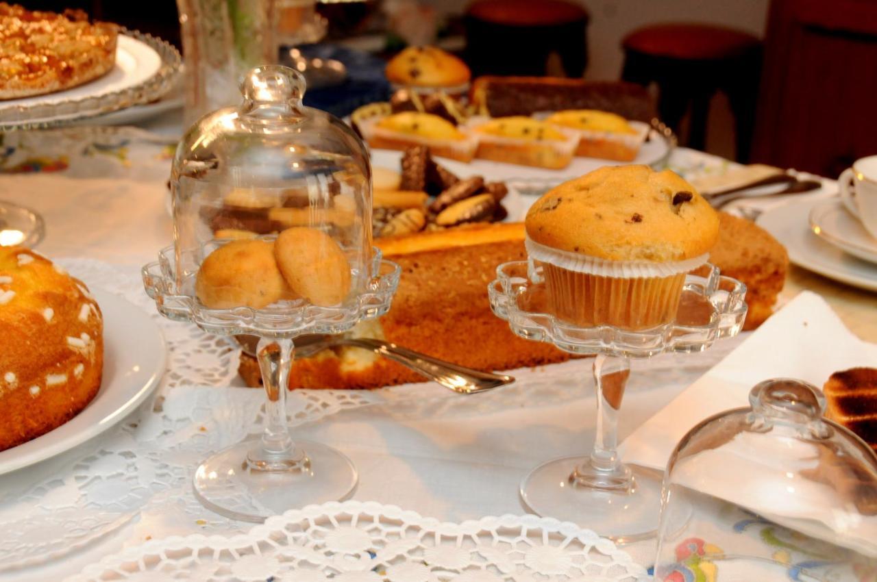 La Casa Di Luna Bed & Breakfast 2*