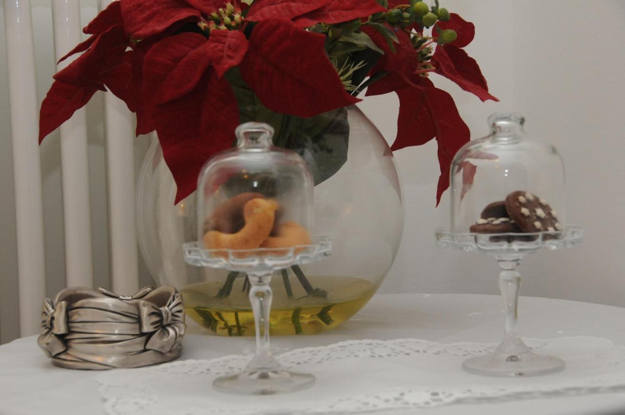 La Casa Di Luna Bed & Breakfast 2*